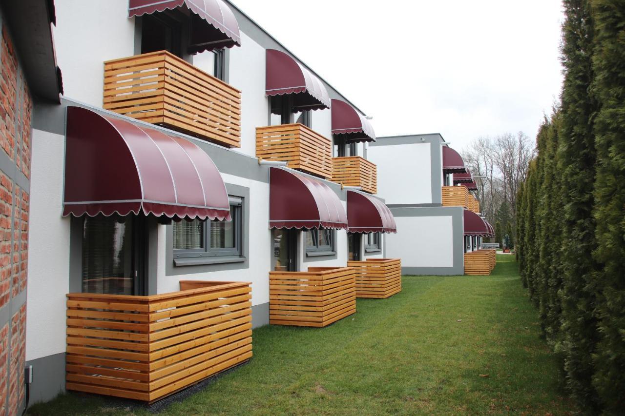 LH Boardinghouse GmbH - wi Dahaam Hotel Küps Buitenkant foto